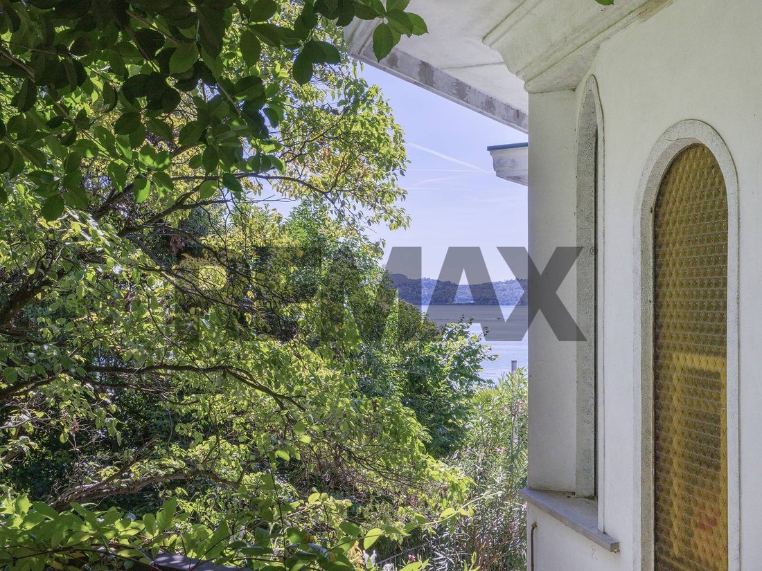 Villa in Ghiffa, Piedmont, Italy 3 - 18593649