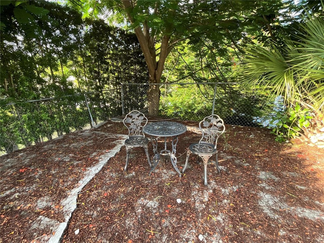 House in Miami, Florida, United States 5 - 18589041