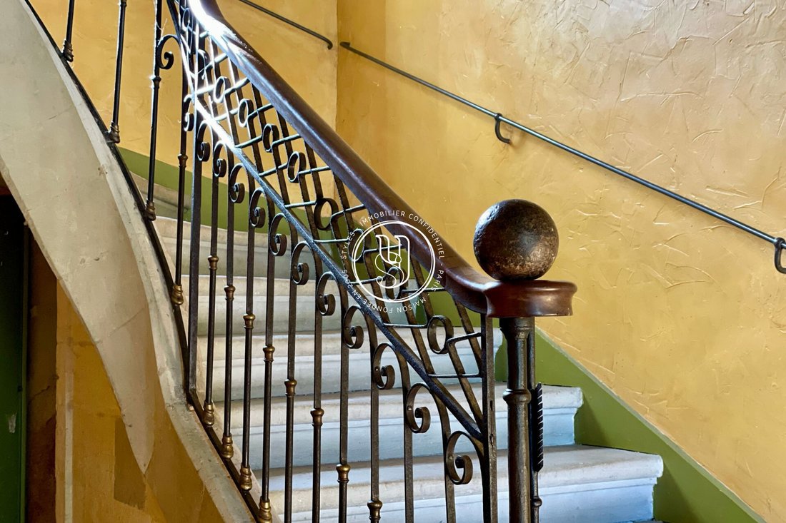 Villa in Uzès, Occitania, France 3 - 18590269