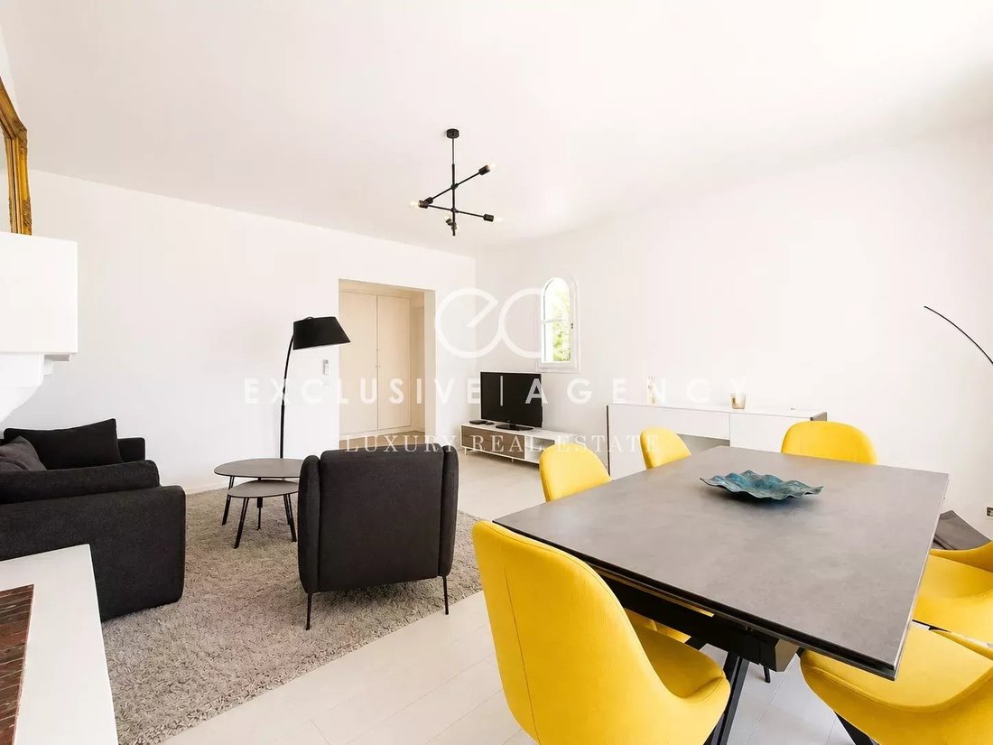 House in Cannes, Provence-Alpes-Côte d'Azur, France 4 - 16844553