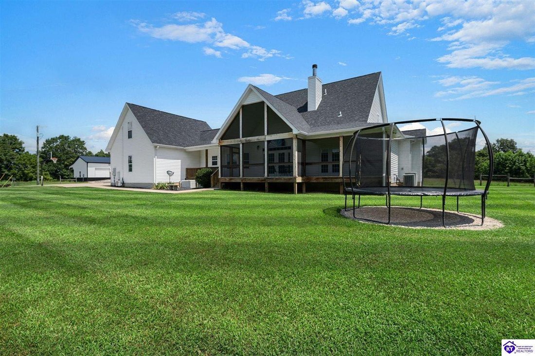 Farm Ranch in Cecilia, Kentucky, United States 3 - 18591618