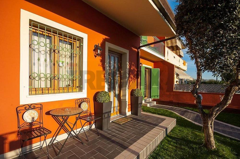 House in Capezzano Pianore, Camaiore, Tuscany 2 - 18593646