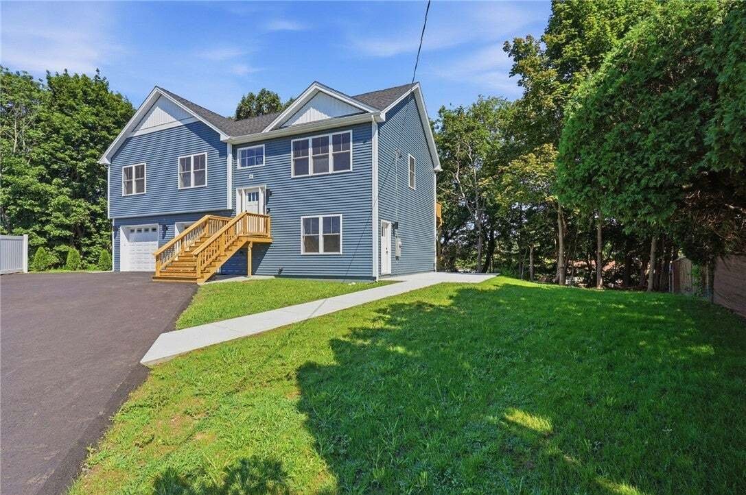 House in West Warwick, Rhode Island, United States 2 - 18590968