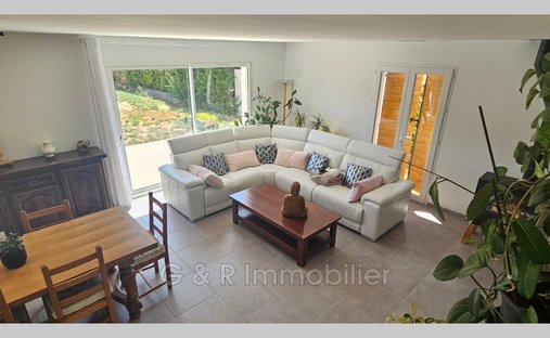 Villa in Nord Est, Auriol, France 1