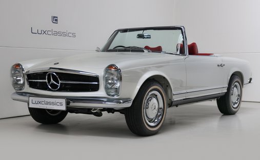 1965 Mercedes-Benz 230 SL rwd in Great leighs, United Kingdom 1