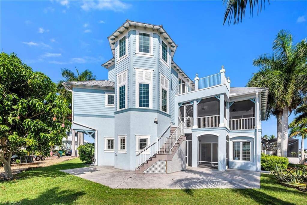 House in Naples, Florida, United States 3 - 18593815