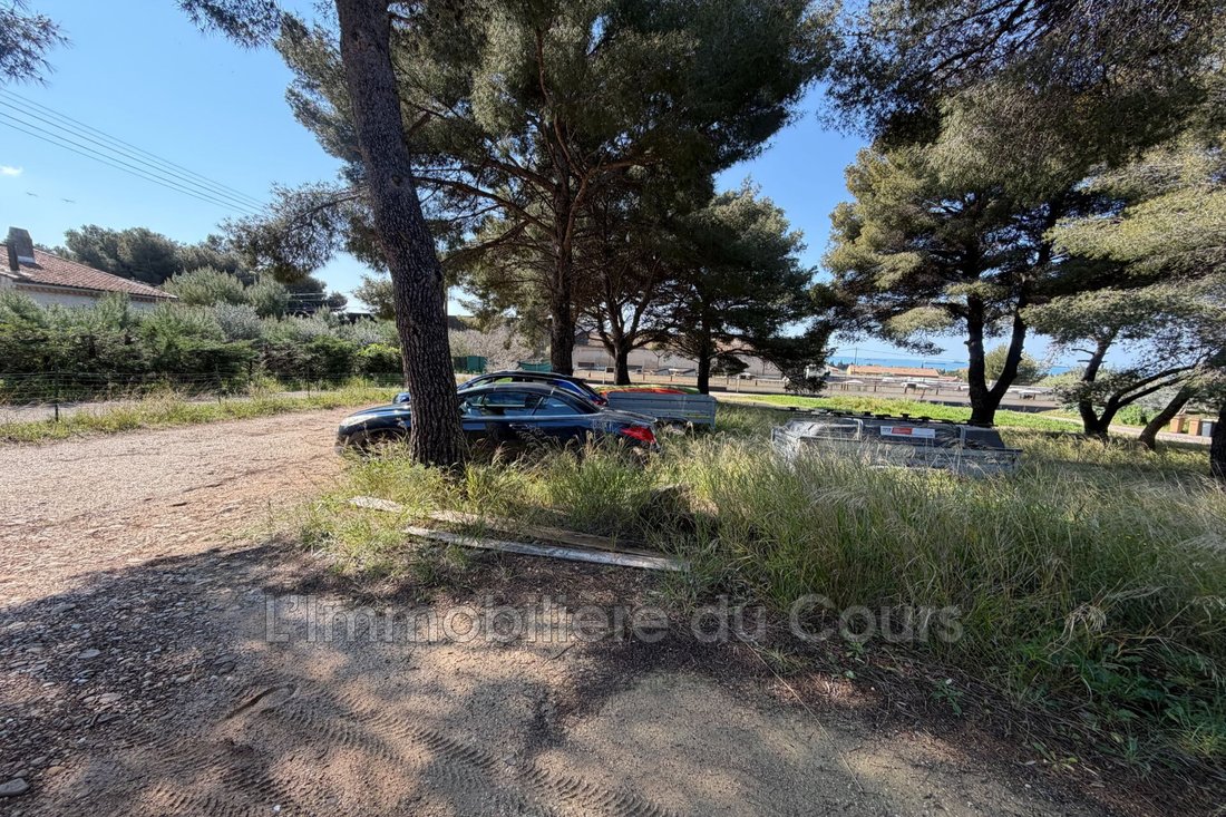 Villa in Ecarts, Port-de-Bouc, France 2 - 18590225