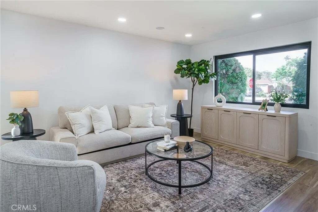 House in Cerritos, California, United States 3 - 18592011