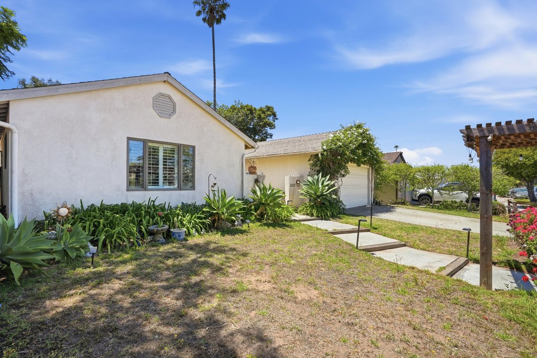 House in Santa Barbara, California, United States 4 - 18591605