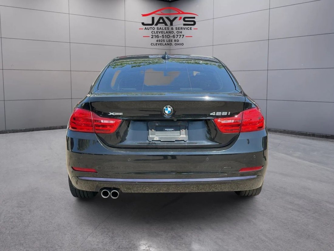 Sedan in Cleveland, OH, United States 5 - 18590431