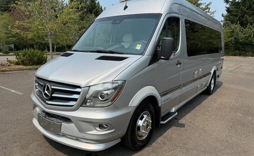 2017 Airstream Interstate Series Grand Tour EXT Base in Poulsbo, WA, United States 1