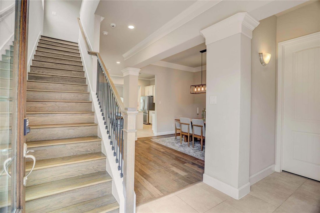 House in Houston, Texas, United States 5 - 18589966