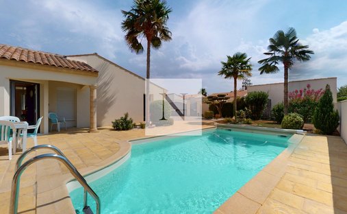 House in Marsilly, Nouvelle-Aquitaine, France 1