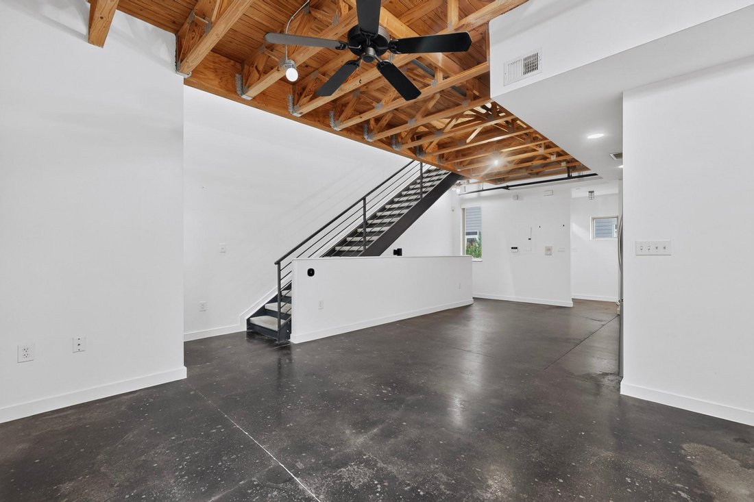 Townhouse in Austin, Texas, United States 3 - 18592177