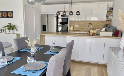Apartment in Zone Urbaine, Arradon, France 1