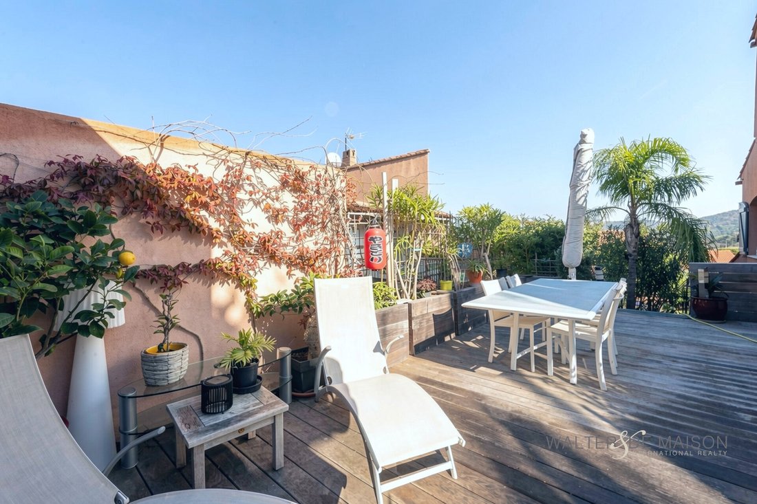 Villa in La Crau, Provence-Alpes-Côte d'Azur, France 4 - 18593168