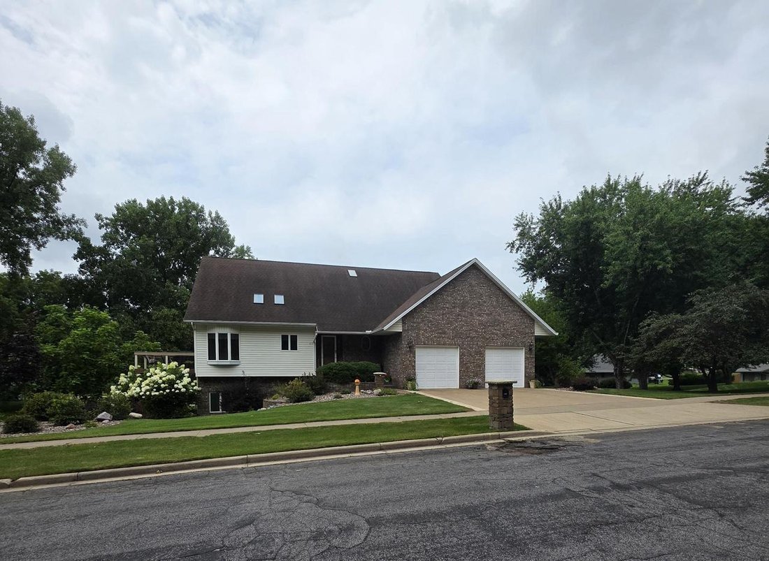 House in Onalaska, Wisconsin, United States 1 - 18589142