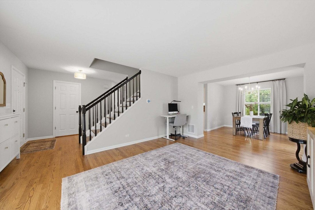 House in Aurora, Illinois, United States 4 - 18589553