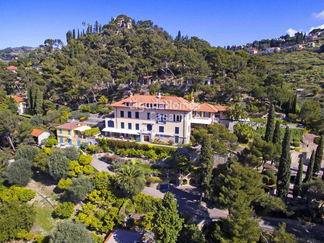 Apartment in Bordighera, Liguria, Italy 1 - 18590367