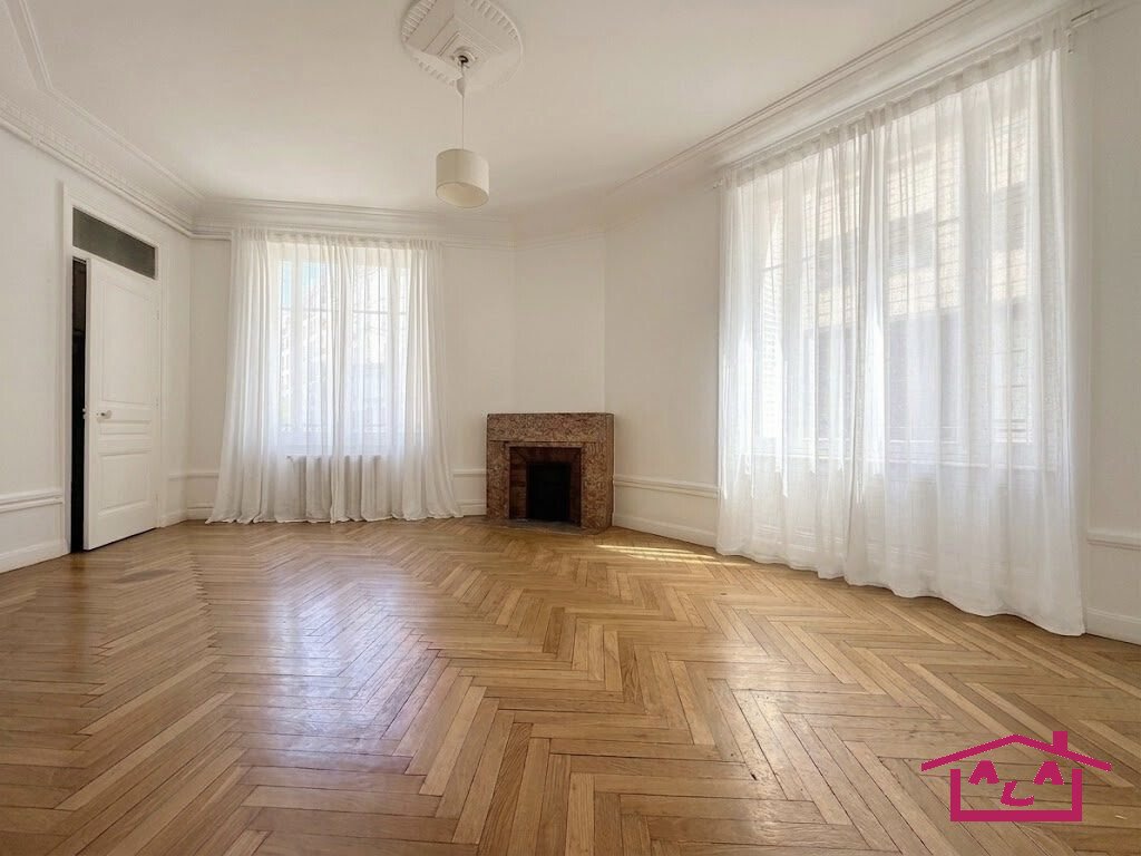 Apartment in Tête d'Or-Foch-Vitton, Lyon 6e Arrondissement, Lyon 1 - 18593894