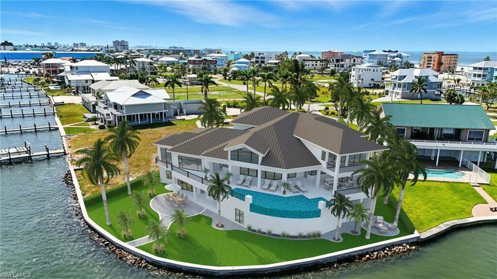 Land in Fort Myers Beach, Florida, United States 2 - 18593814