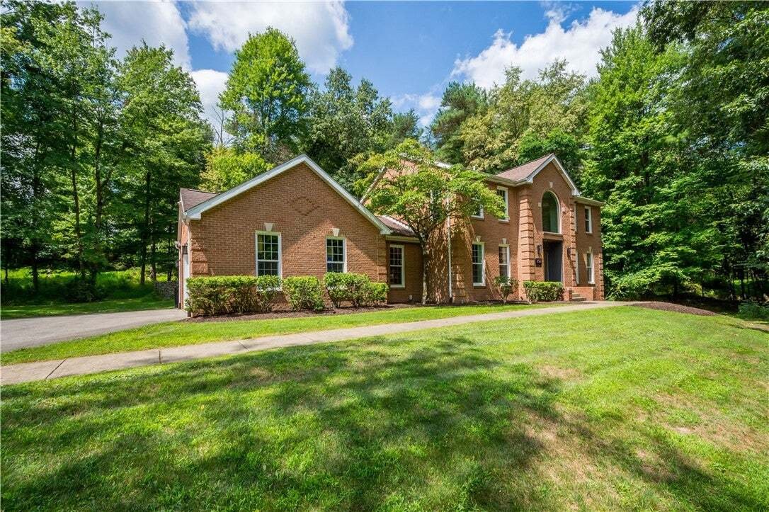 House in Mars, Pennsylvania, United States 1 - 18588898
