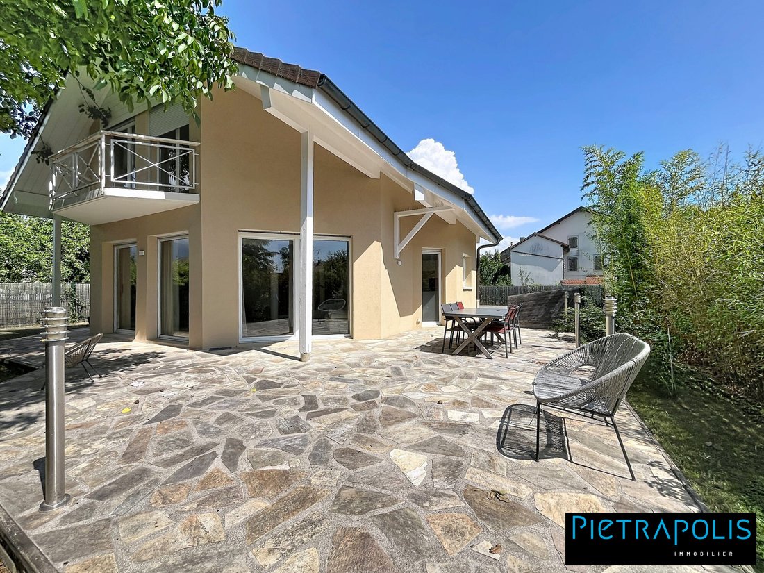 Villa in Versonnex, Auvergne-Rhône-Alpes, France 3 - 15048071