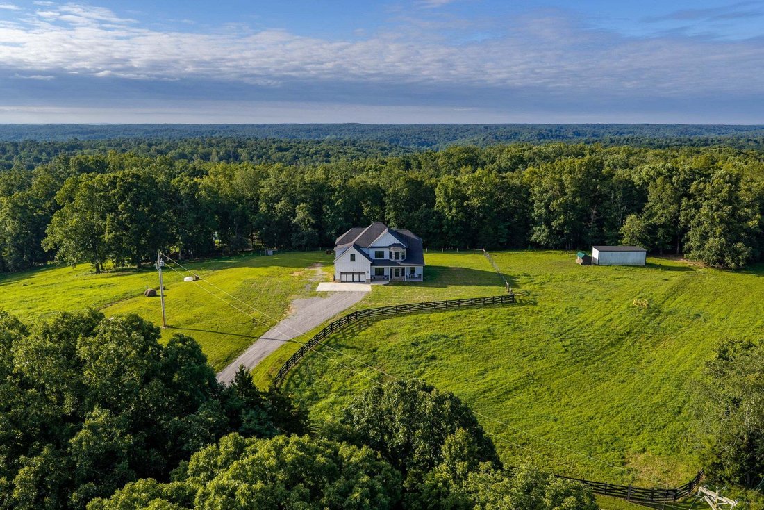 House in Cumberland Furnace, Tennessee, United States 3 - 18558507