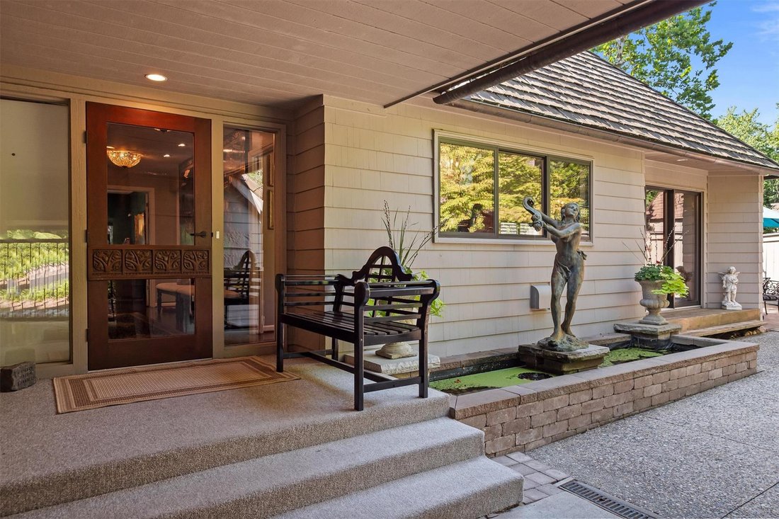 Condo in Bloomfield Hills, Michigan, United States 2 - 18593686