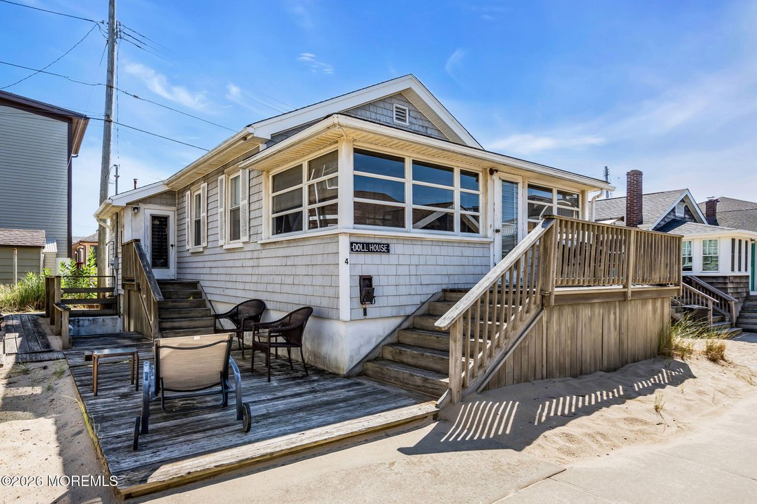 House in Point Pleasant Beach, New Jersey, United States 2 - 18589399