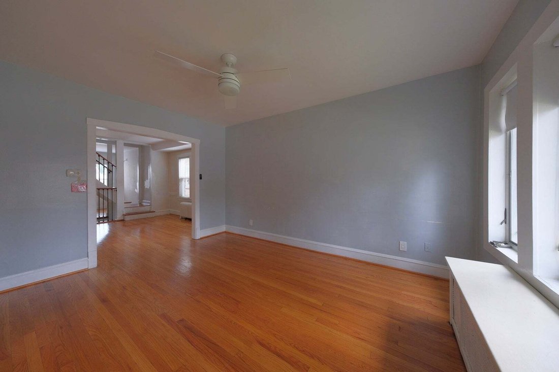 House in Chicago, Illinois, United States 2 - 18592380
