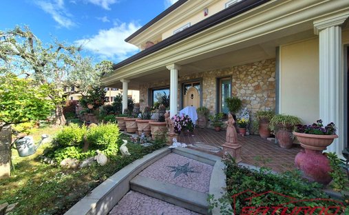 Country House in Altopascio Centro, Altopascio, Tuscany 1