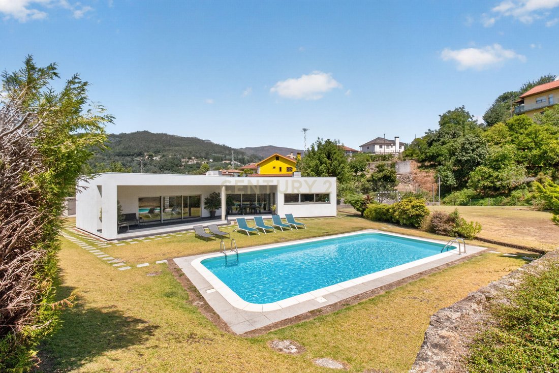 Villa in Parada de Bouro, Braga, Portugal 3 - 18592760