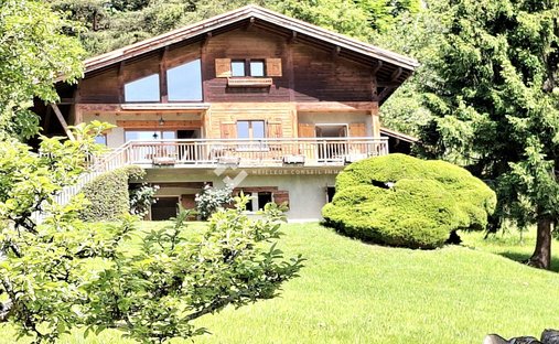 House in Ayse, Auvergne-Rhône-Alpes, France 1
