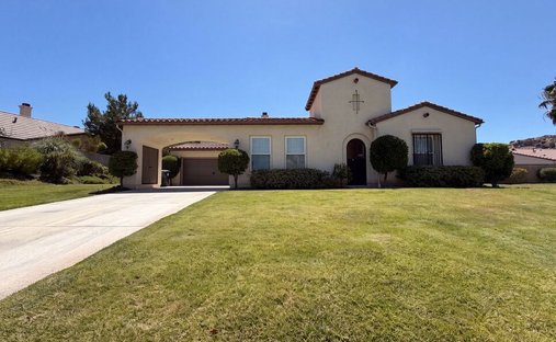 House in Santa Clarita, California, United States 1