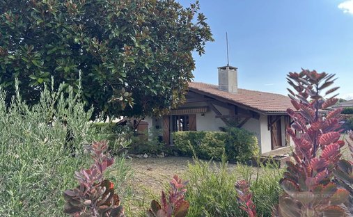 House in La Hume, Gujan-Mestras, France 1