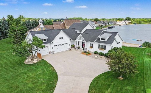 Casa a Byron Center, Michigan, Stati Uniti 1