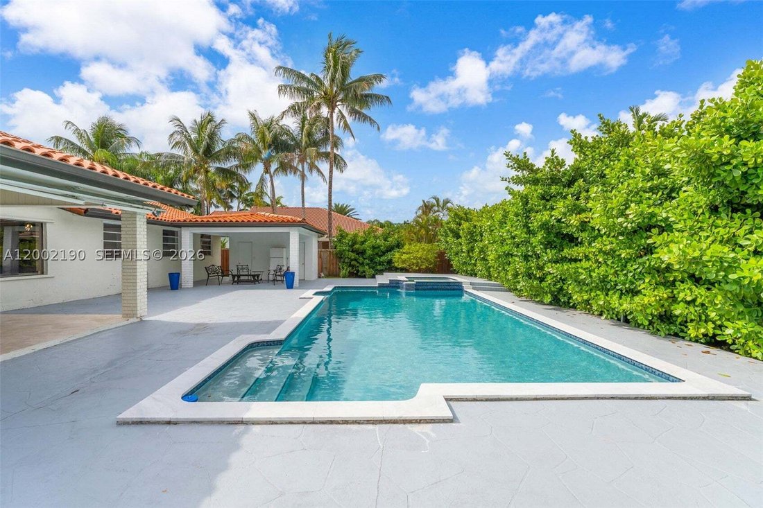 House in Miami, Florida, United States 5 - 17696949