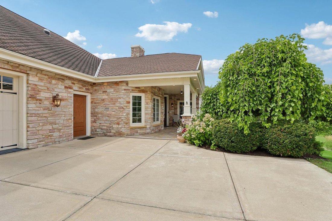 Condo in Waunakee, Wisconsin, United States 5 - 18589147