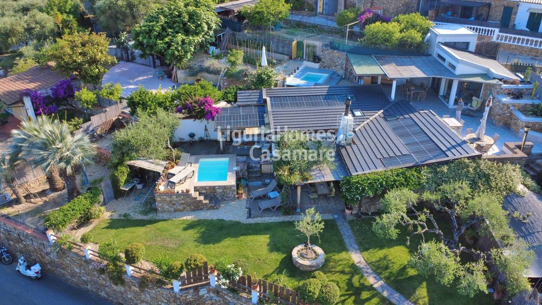 Villa in Piani-Torrazza, Imperia, Liguria 1 - 18590354