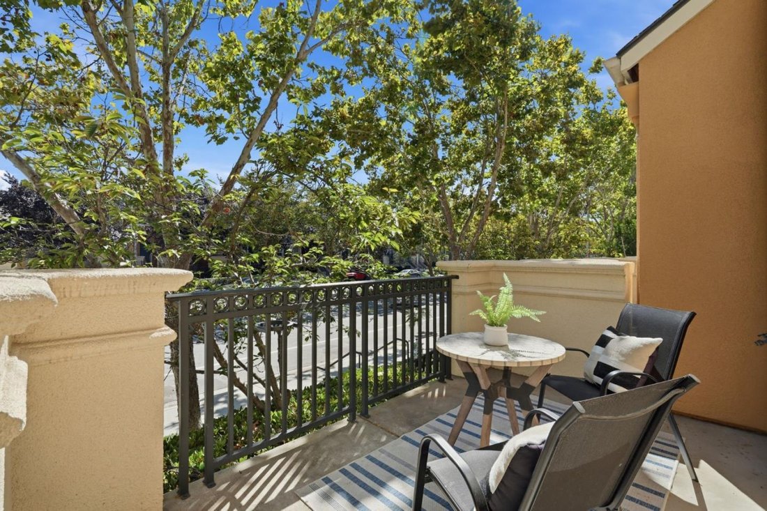 Townhouse in Santa Clara, California, United States 5 - 18591434