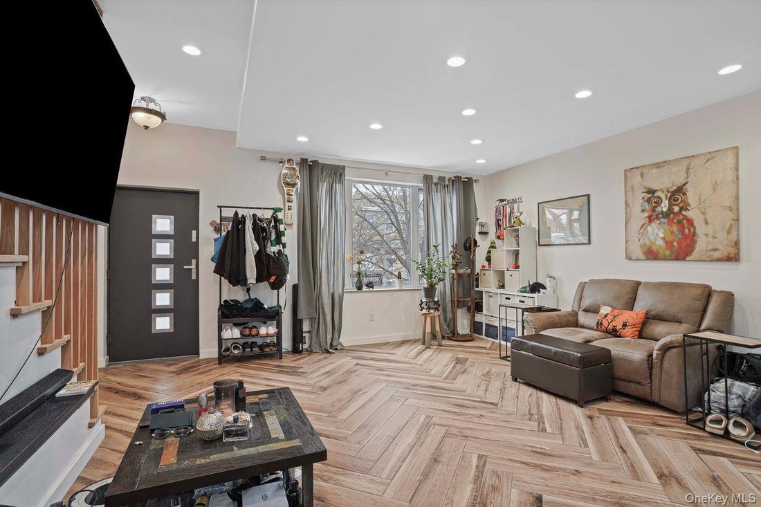 Apartment in New York, New York, United States 5 - 18588880