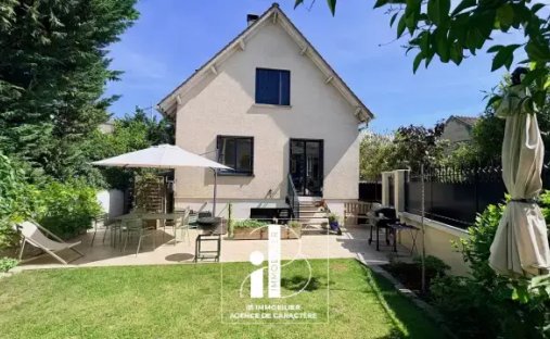 House in Centre, Avon, France 1