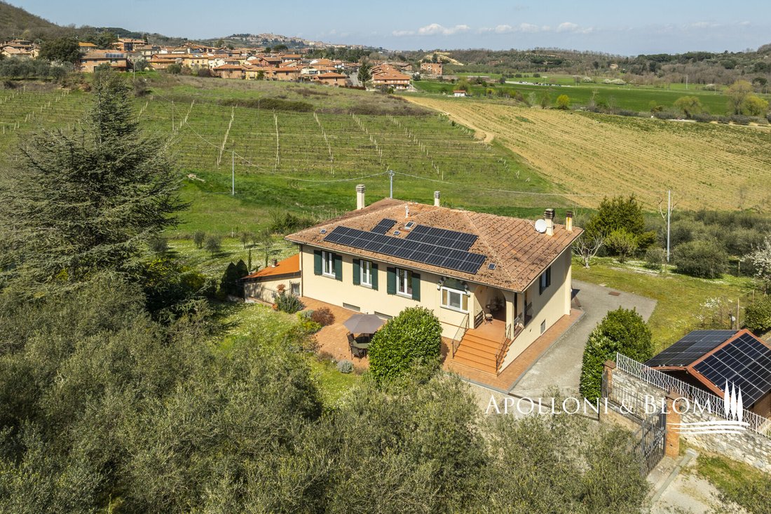 Villa in Montepulciano, Tuscany, Italy 2 - 18591766