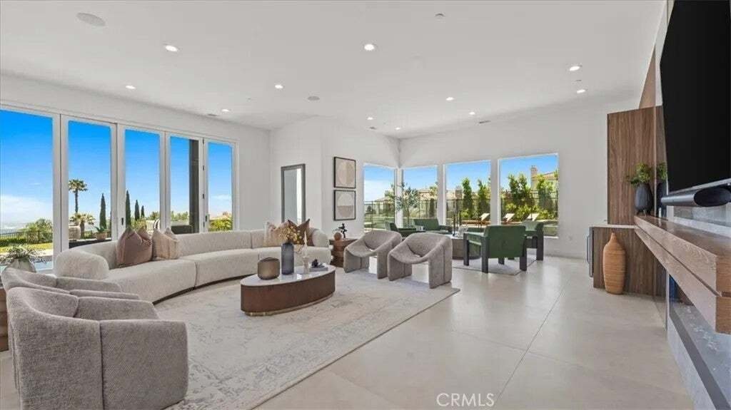 House in Rancho Cucamonga, California, United States 4 - 18354807