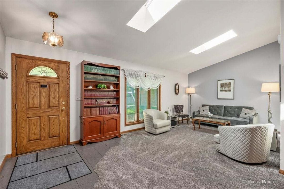 House in Bensenville, Illinois, United States 3 - 18592363