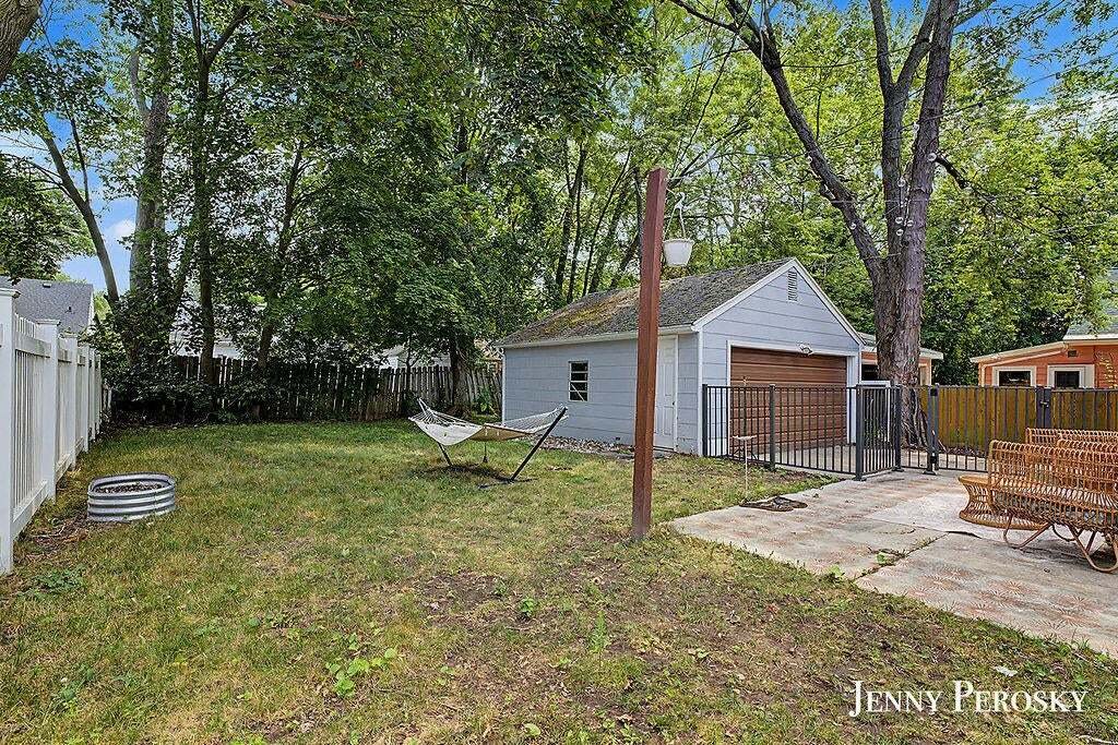 House in East Grand Rapids, Michigan, United States 4 - 18588847