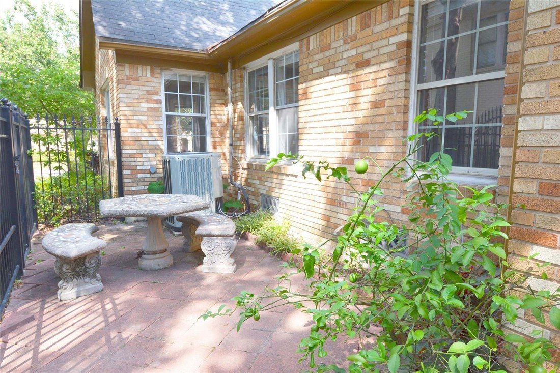 House in Houston, Texas, United States 2 - 18592697