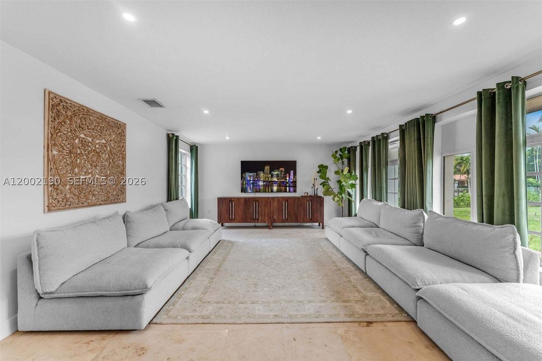Casa en Miami, Florida, Estados Unidos 5 - 17696949
