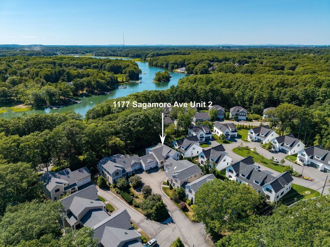 Condo in Portsmouth, New Hampshire, United States 1 - 18589226